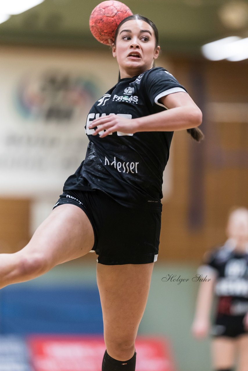 Bild 192 - wBJ SV Henstedt Ulzburg - TuRa Meldorf : Ergebnis: 22:38